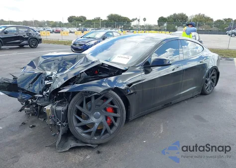 2026 Tesla Model S Plaid z USA, uszkodzony, nr VIN 5YJSA1E64TF555502